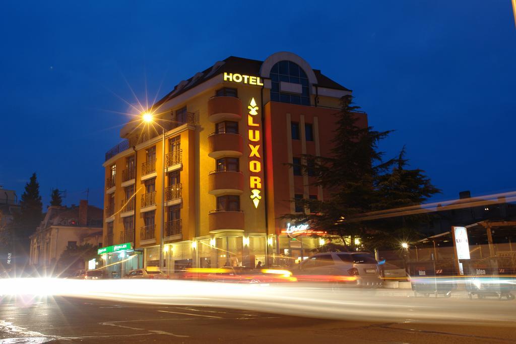 Hotel Luxor Burgas City Exterior foto