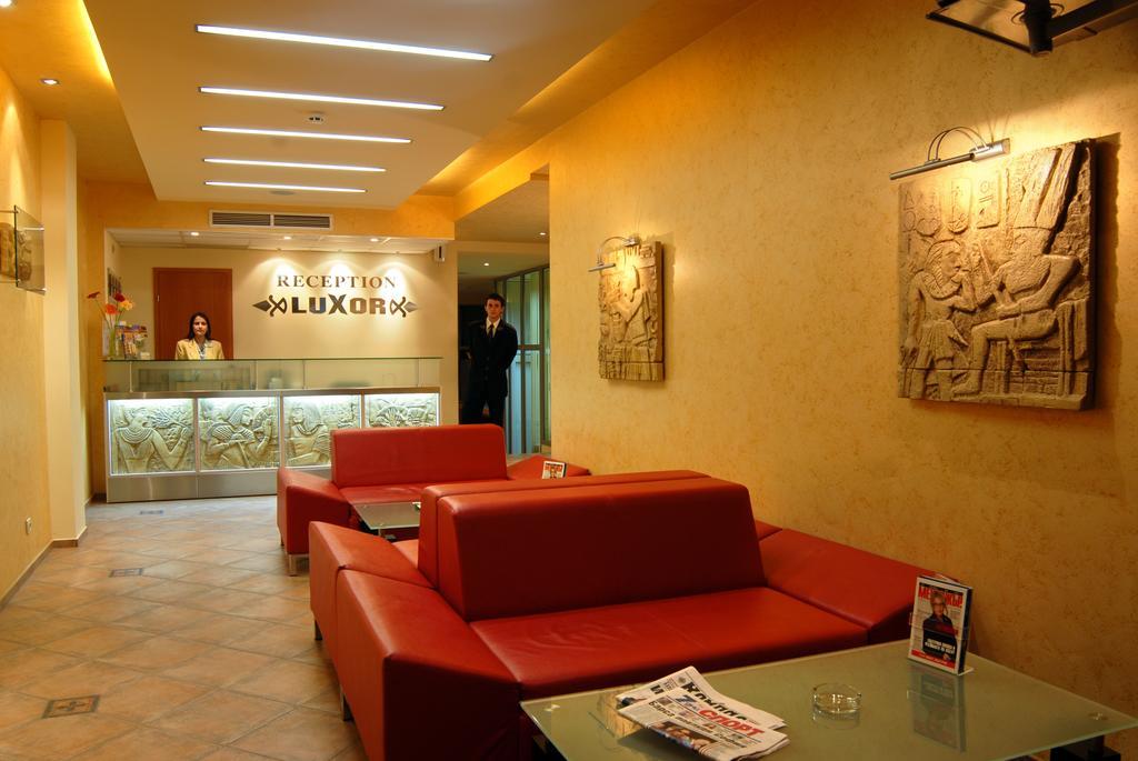 Hotel Luxor Burgas City Exterior foto
