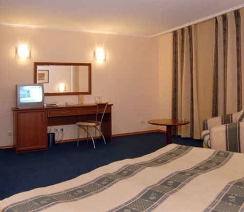 Hotel Luxor Burgas City Exterior foto